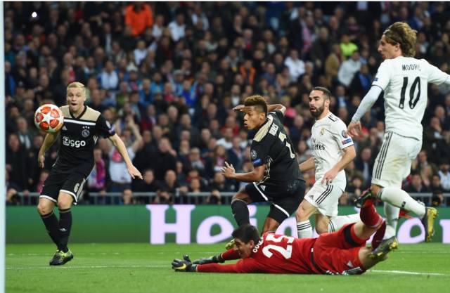 全场拼尽全 全场拼尽全