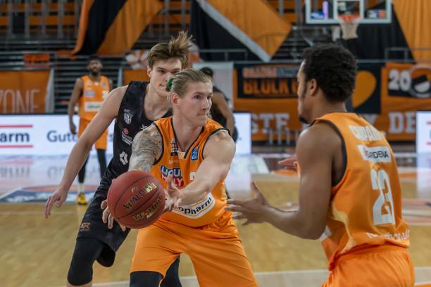 体育与商业 体育与商业