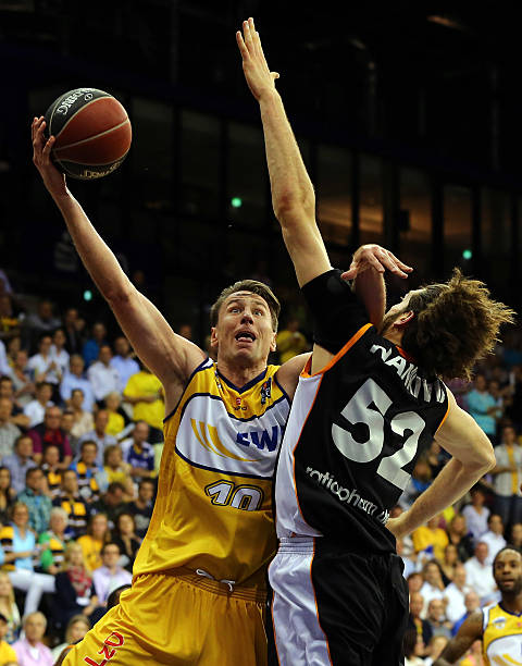 决定巴黎在 决定巴黎在