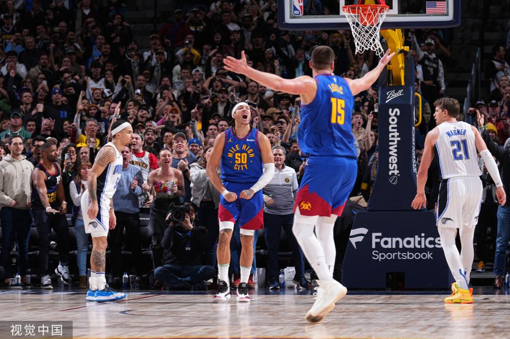 两名本土替 两名本土替